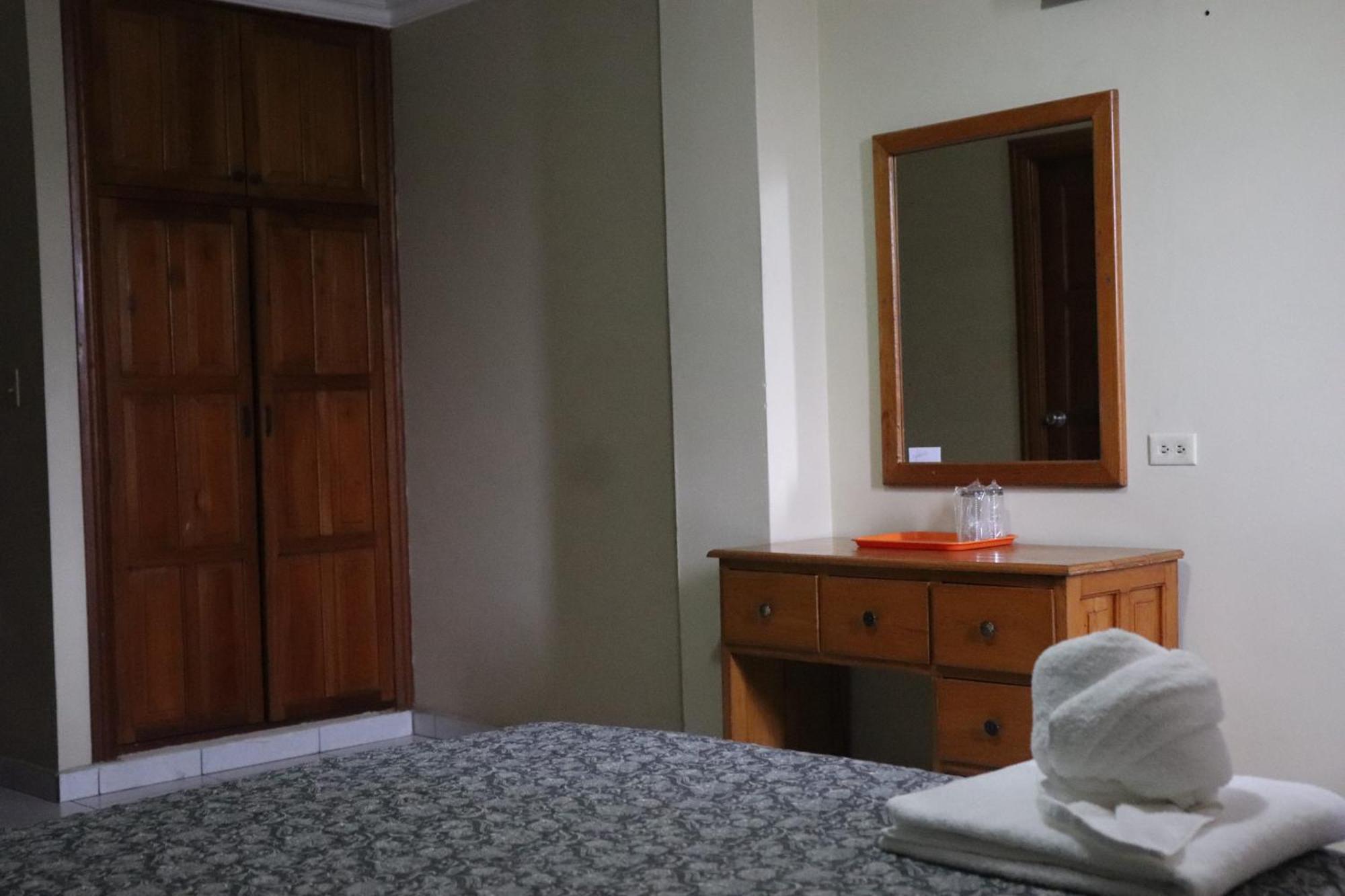 Hotel Toledo 다비드 외부 사진
